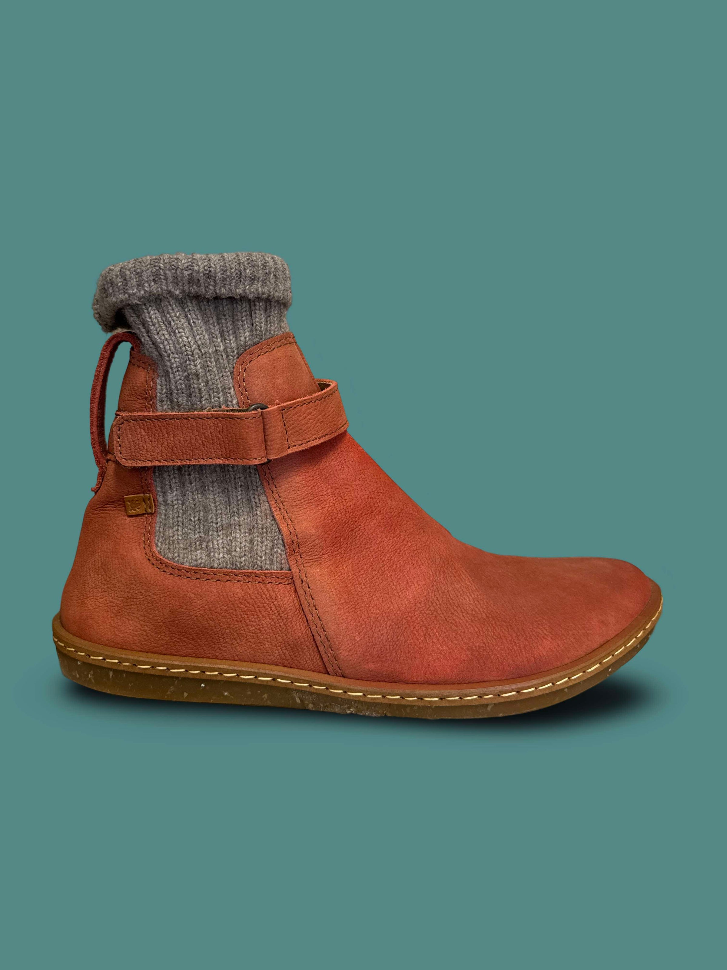 El Naturalista Coral Byron Bay Shoes