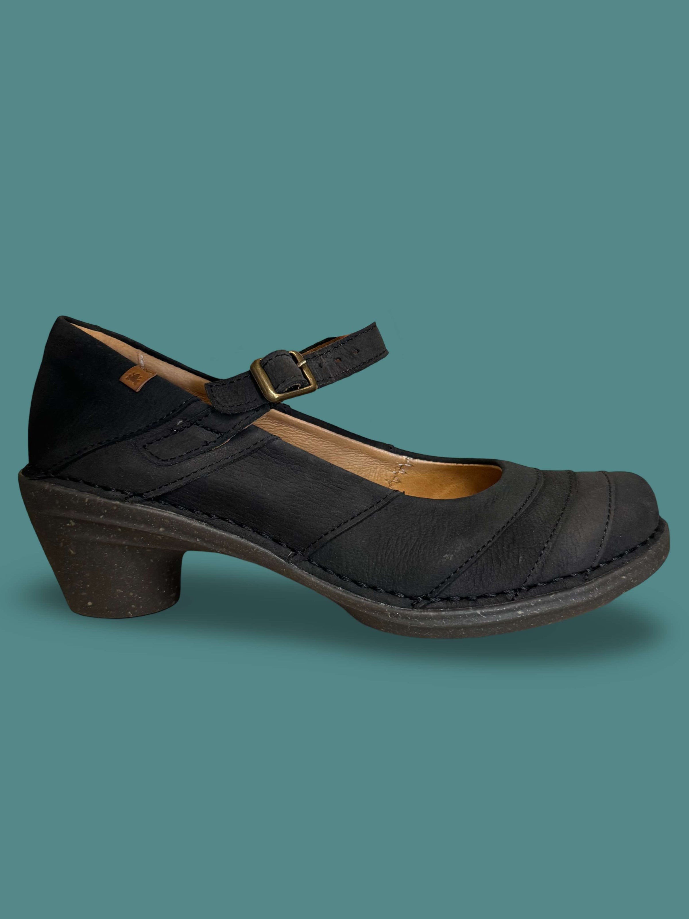 El Naturalista Aqua Black Byron Bay Shoes - Main Image